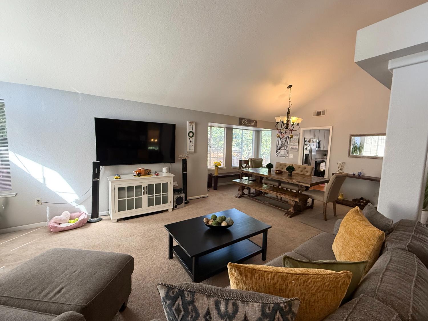 1010 Neal St, Los Banos, CA 93635