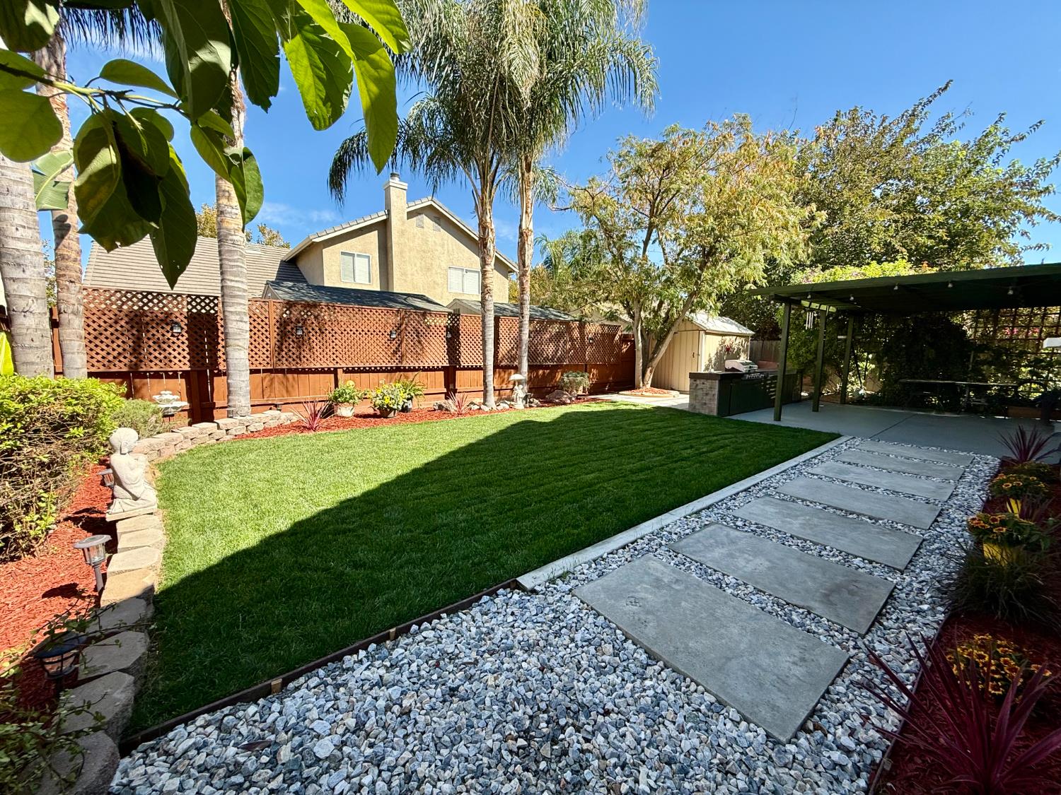 1010 Neal St, Los Banos, CA 93635