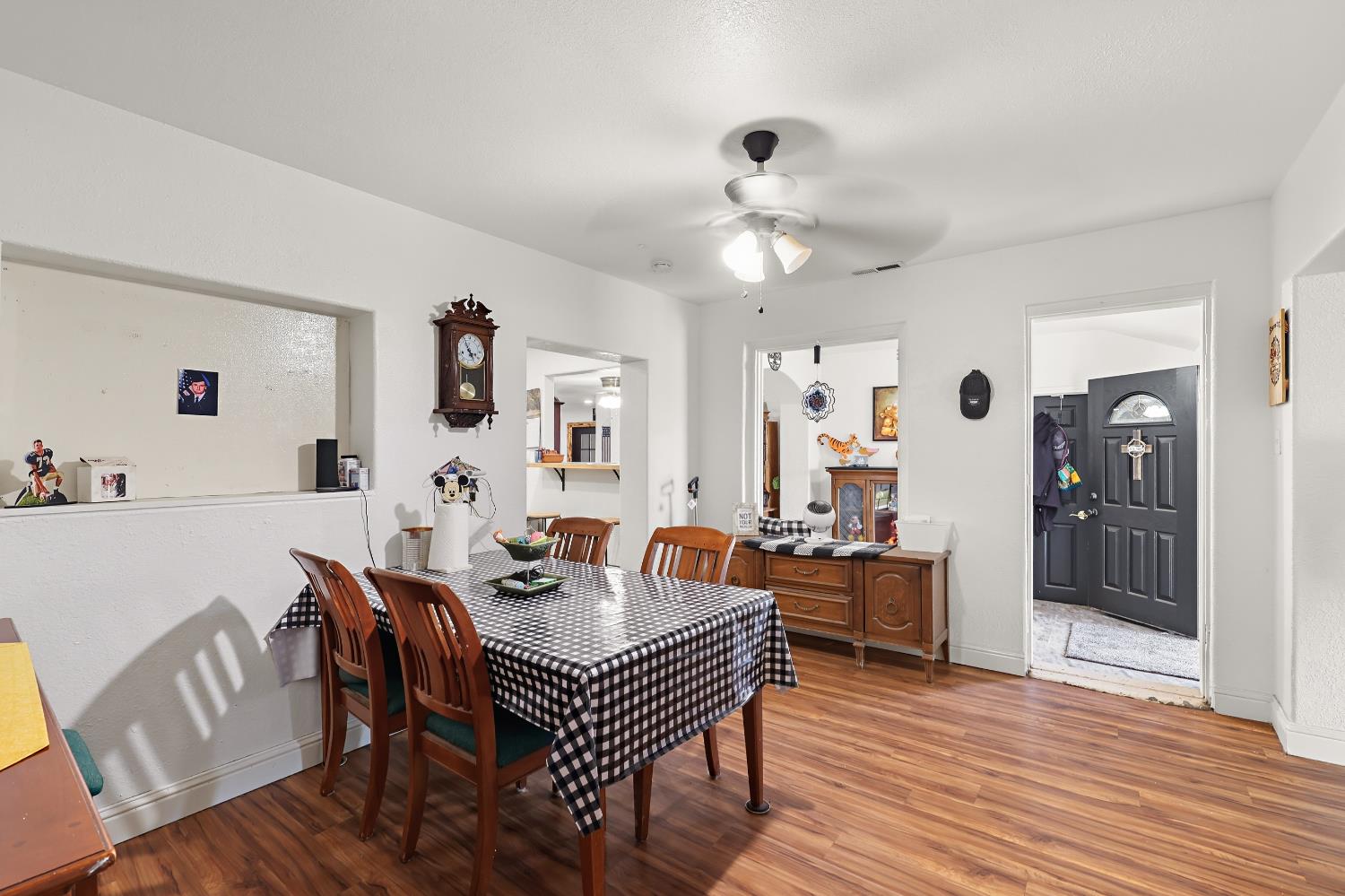 1535 Melrose Ave, Modesto, CA 95350