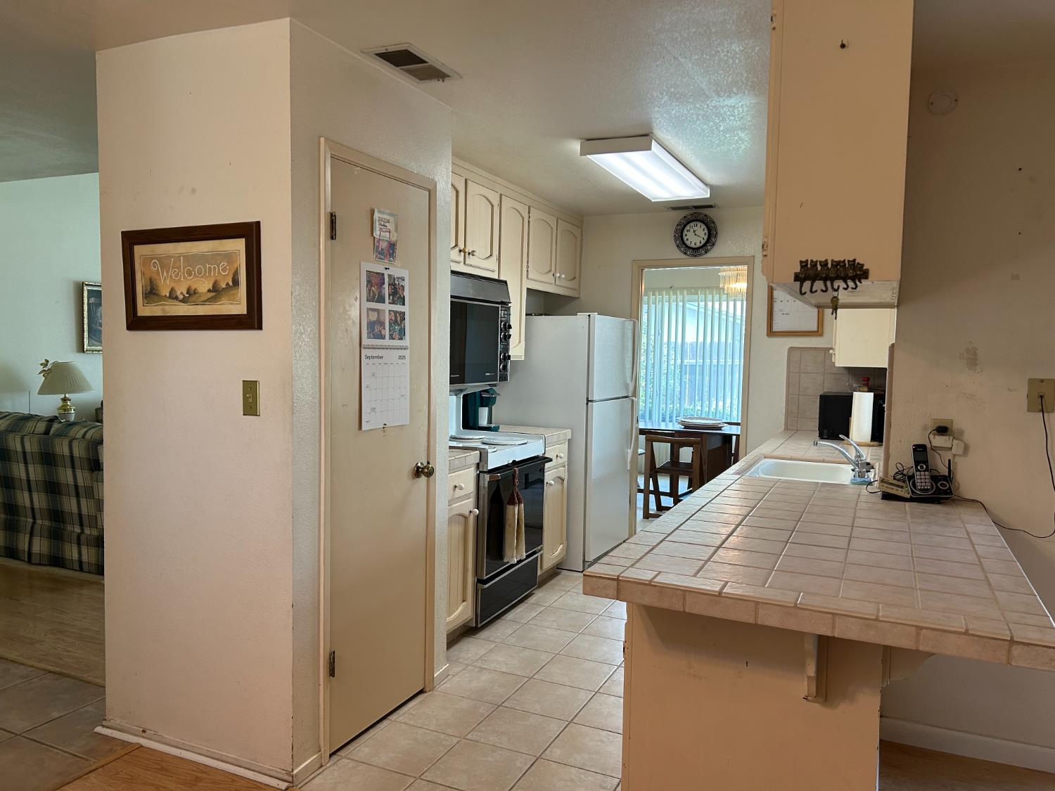 3705 Kona Oak Dr, Modesto, CA 95355