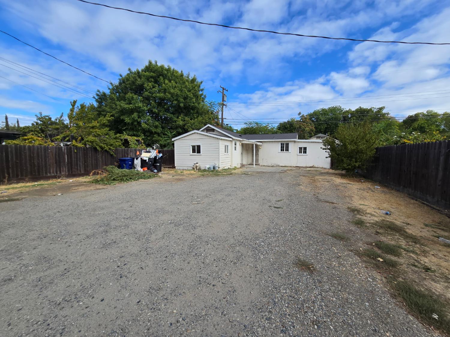 334 Semple St, Modesto, CA 95354