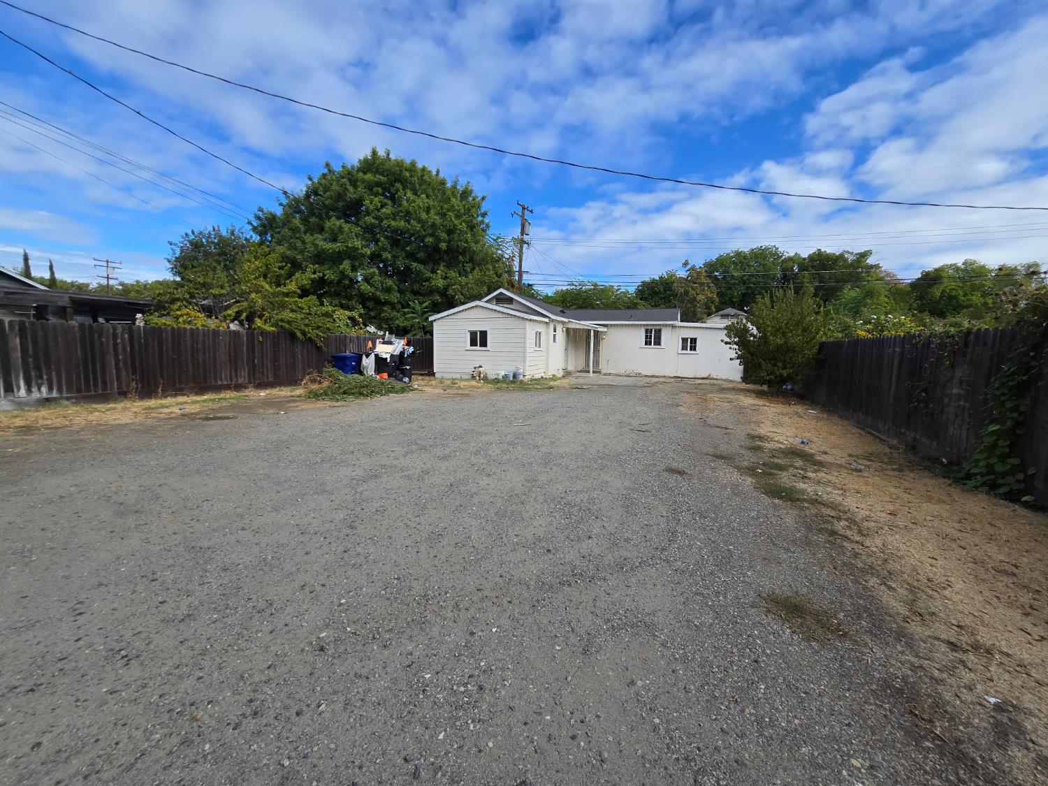 334 Semple St, Modesto, CA 95354