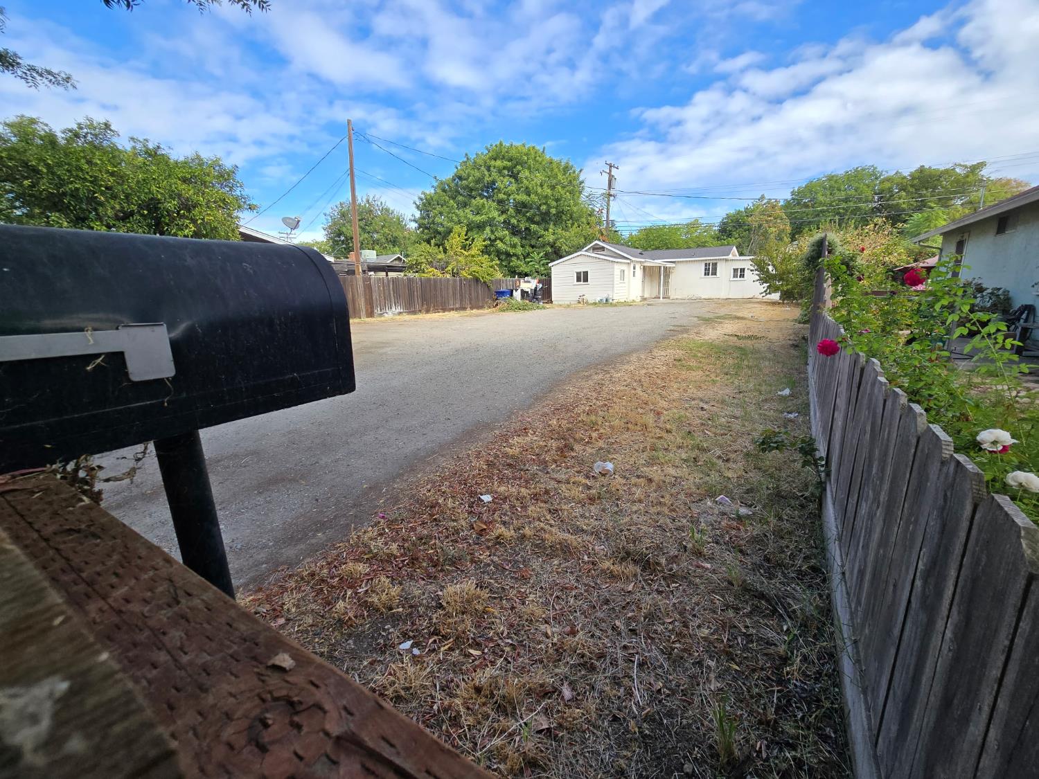 334 Semple St, Modesto, CA 95354