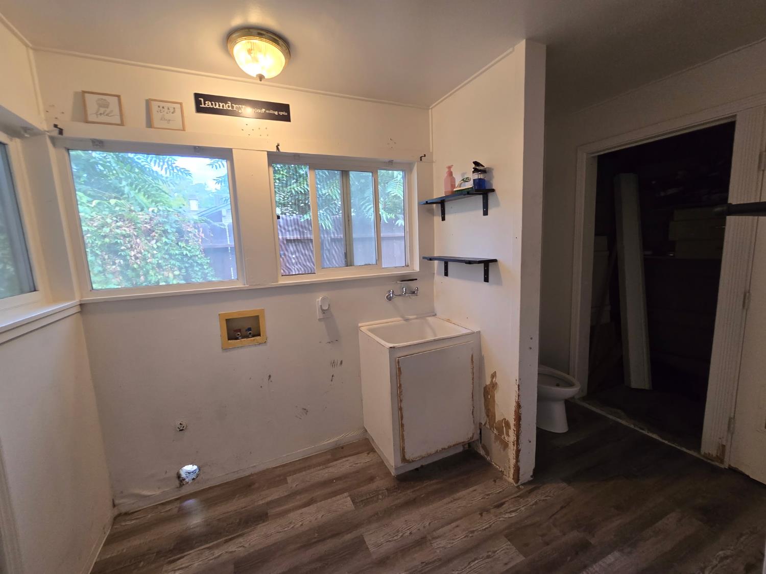 334 Semple St, Modesto, CA 95354