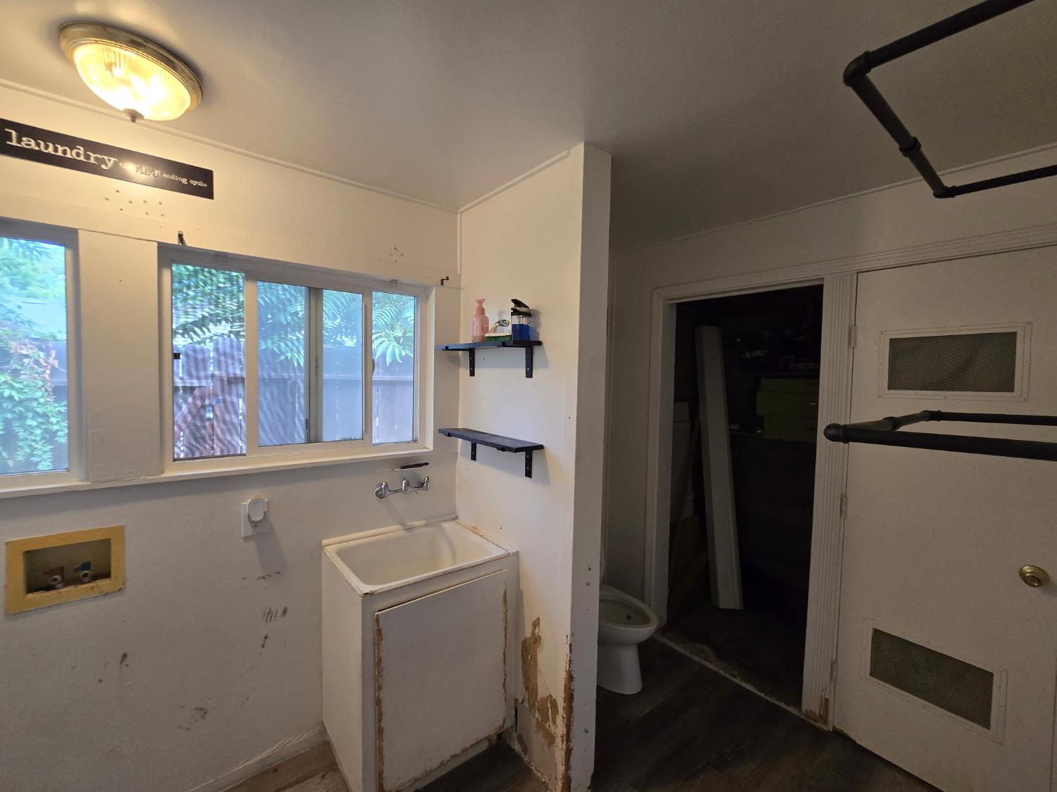 334 Semple St, Modesto, CA 95354