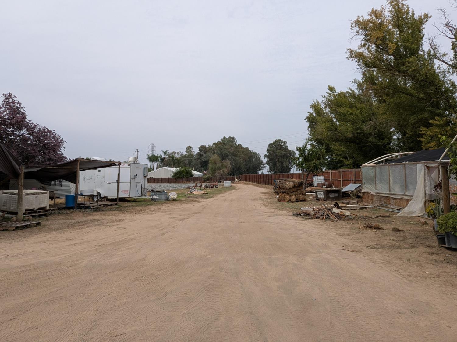 284 S Temperance Ave, Fresno, CA 93727