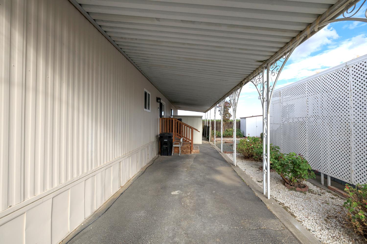 2505 Jackson Ave #194, Escalon, CA 95320