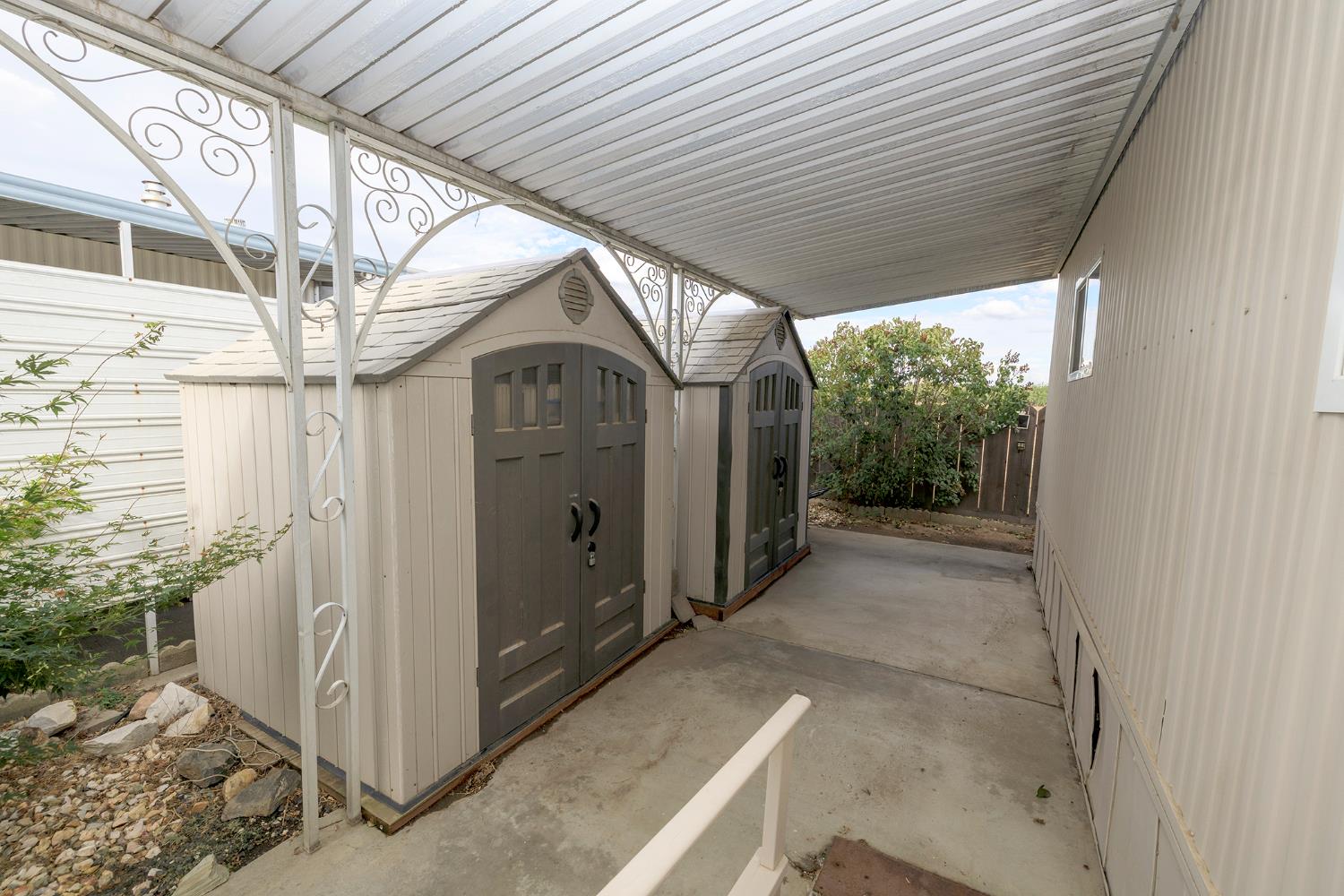 2505 Jackson Ave #194, Escalon, CA 95320