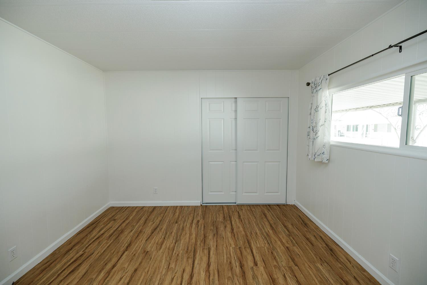 2505 Jackson Ave #194, Escalon, CA 95320