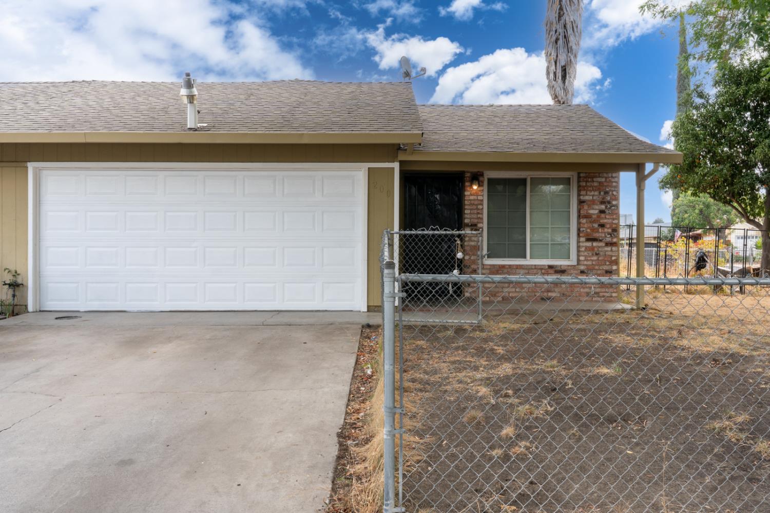 200 Dorita Way, Modesto, CA 95354