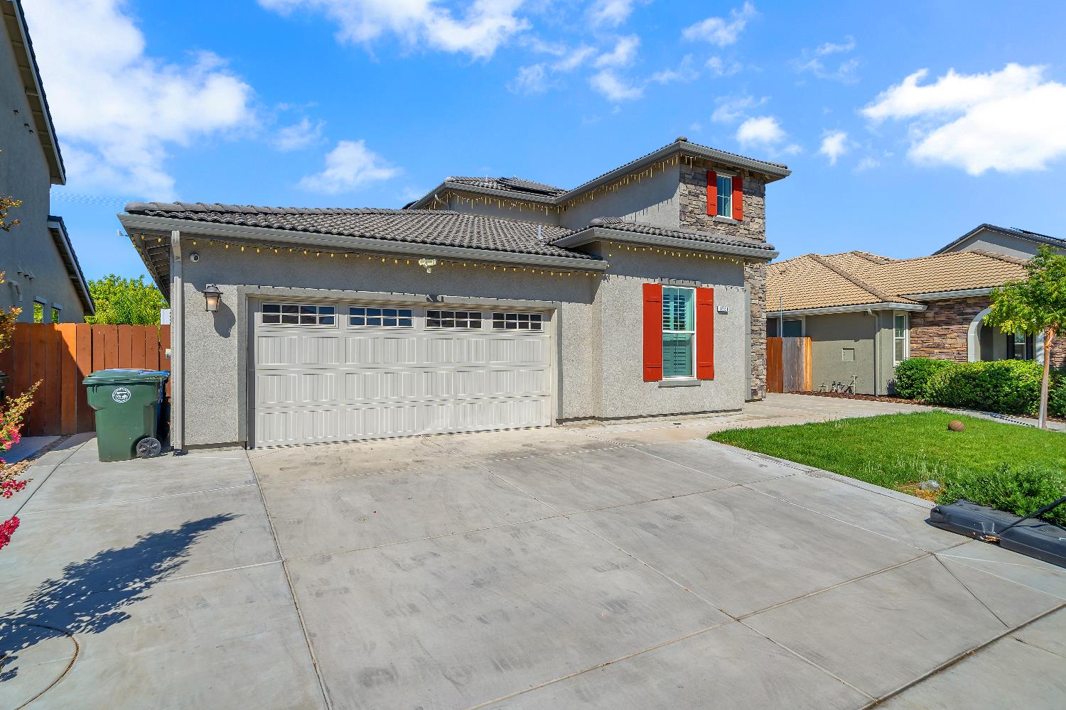 1581 Veteran St, Manteca, CA 95337