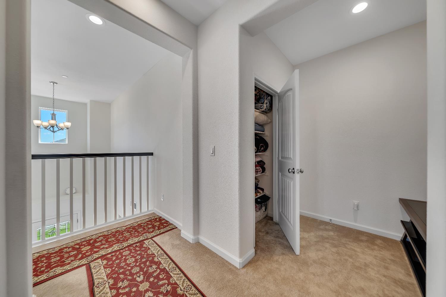 1581 Veteran St, Manteca, CA 95337