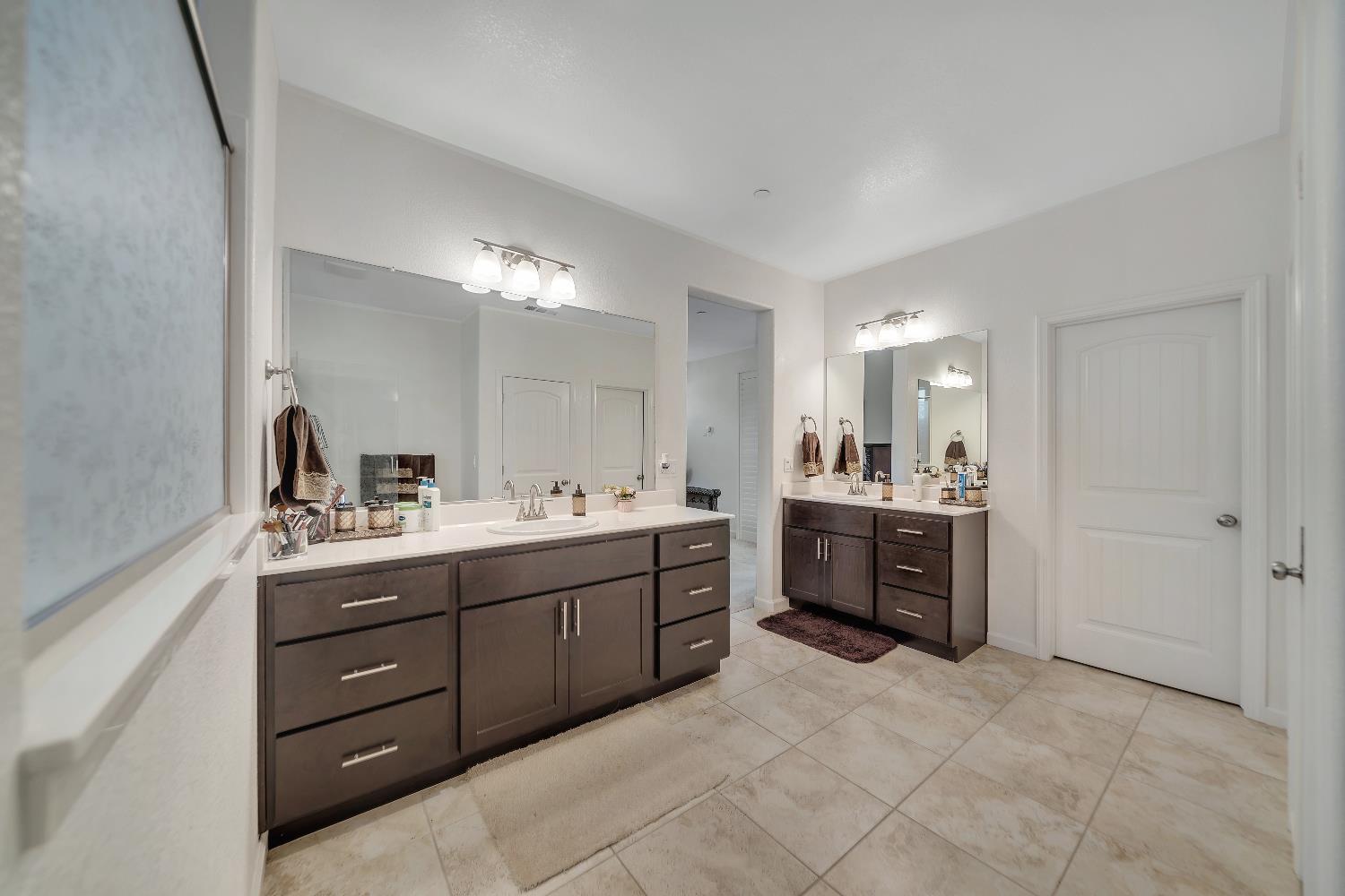 1581 Veteran St, Manteca, CA 95337