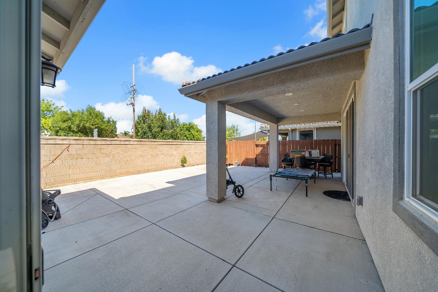 1581 Veteran St, Manteca, CA 95337