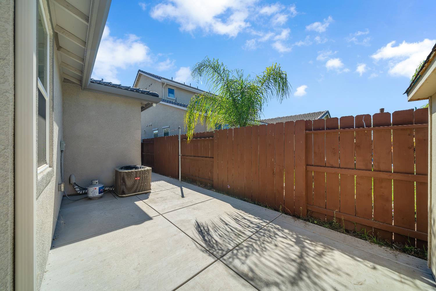 1581 Veteran St, Manteca, CA 95337