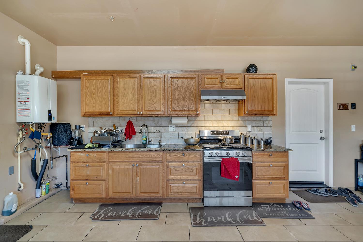 1581 Veteran St, Manteca, CA 95337