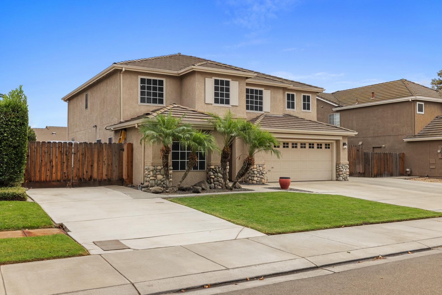 818 Travaille Way, Ripon, CA 95366