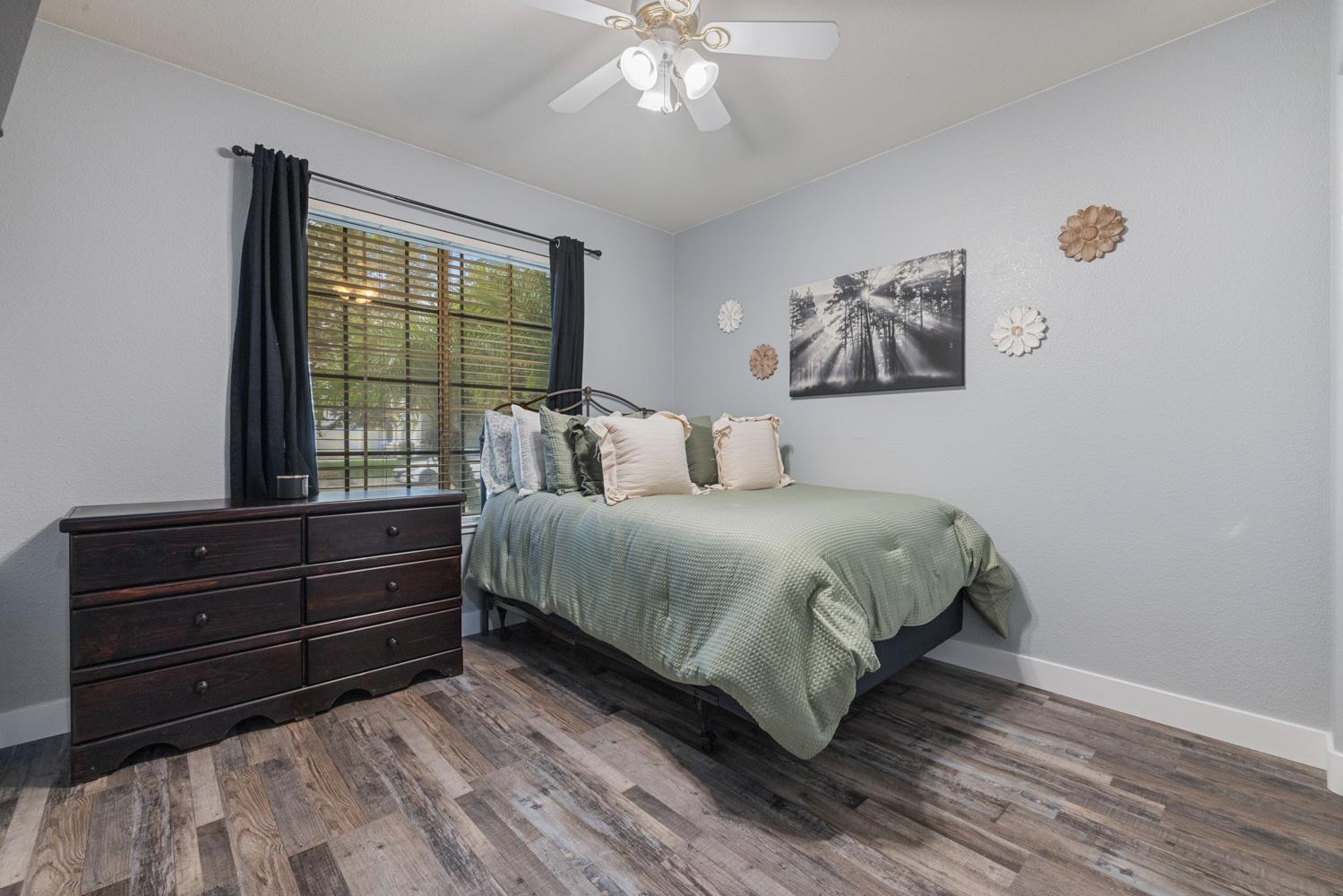 818 Travaille Way, Ripon, CA 95366