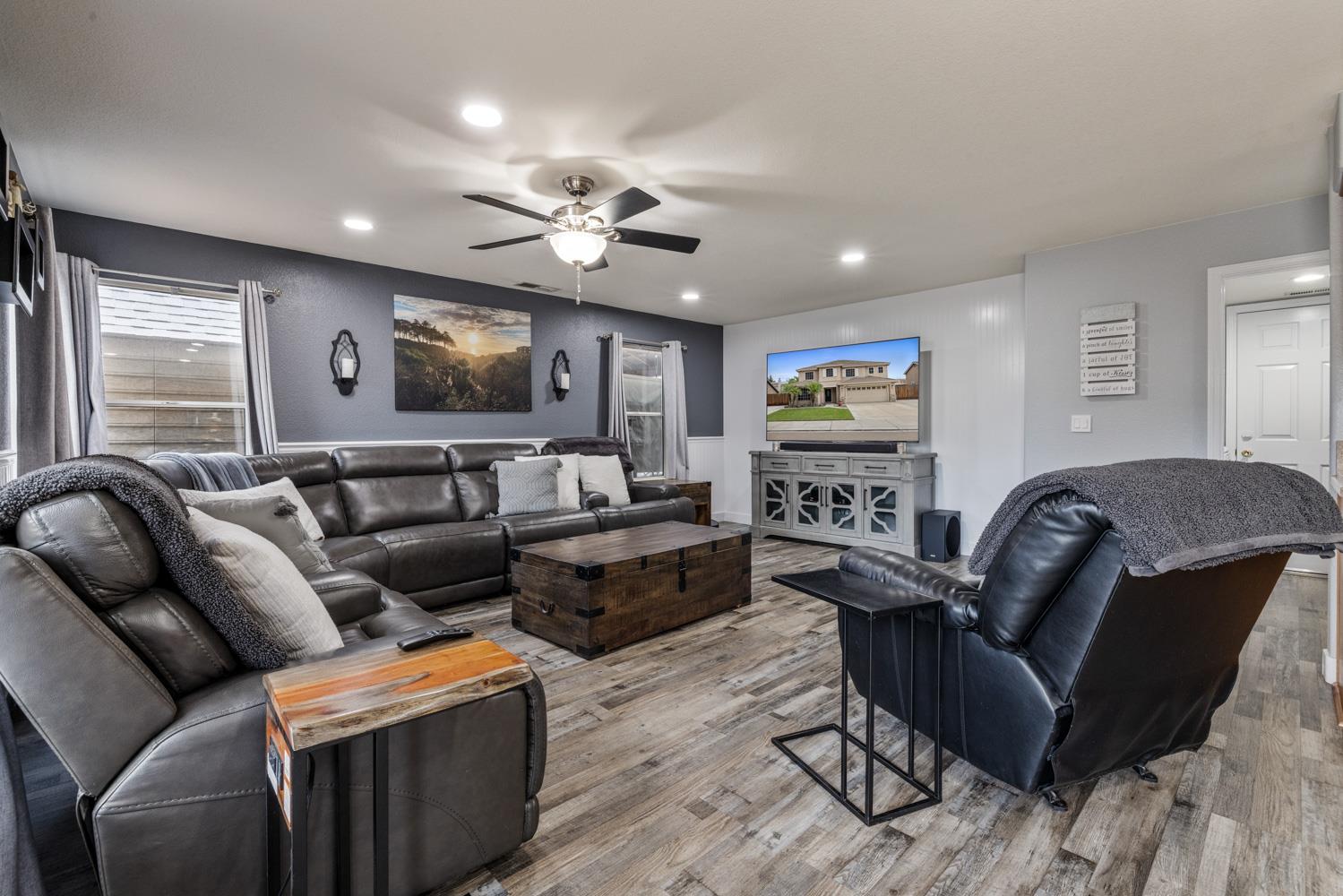 818 Travaille Way, Ripon, CA 95366