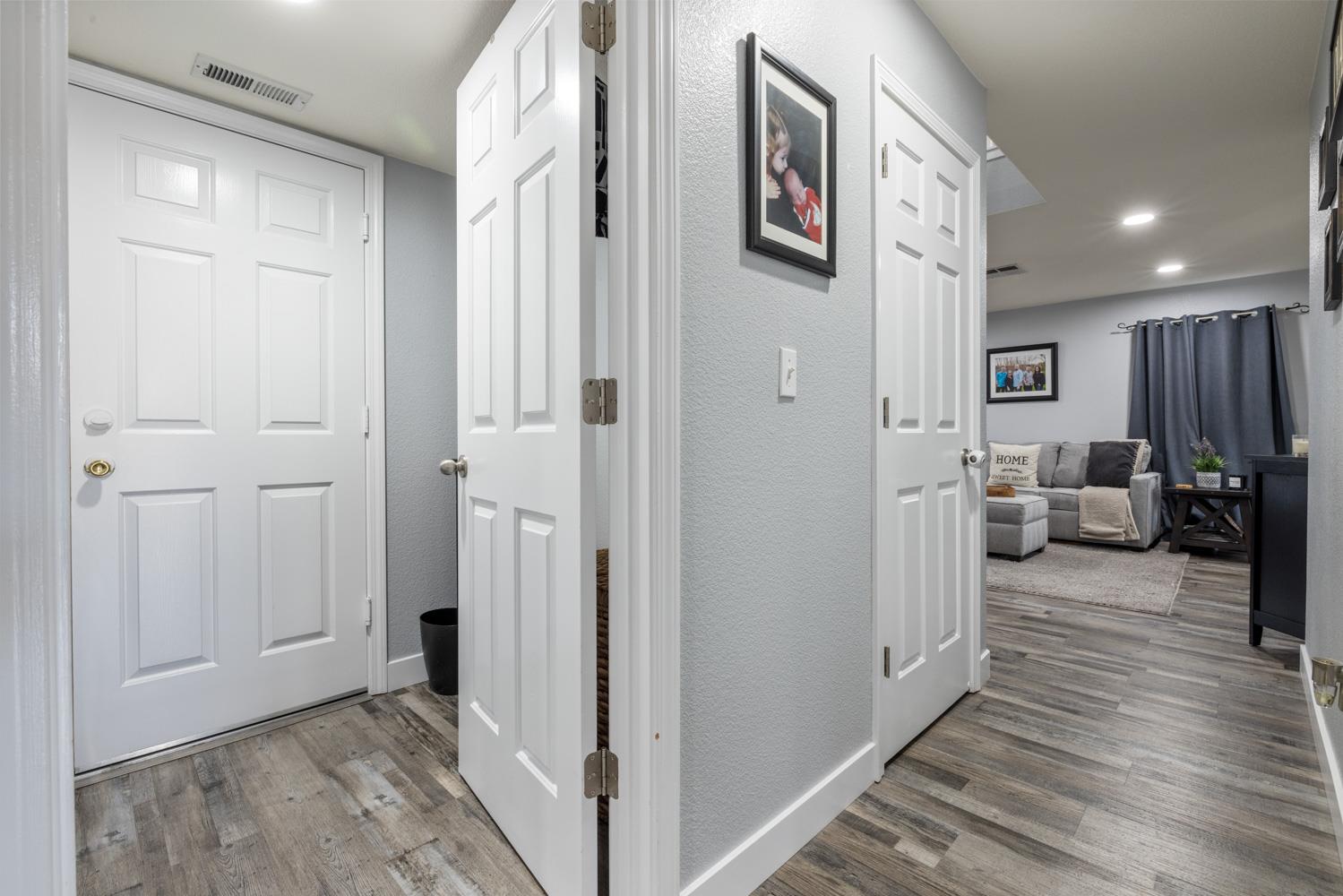 818 Travaille Way, Ripon, CA 95366