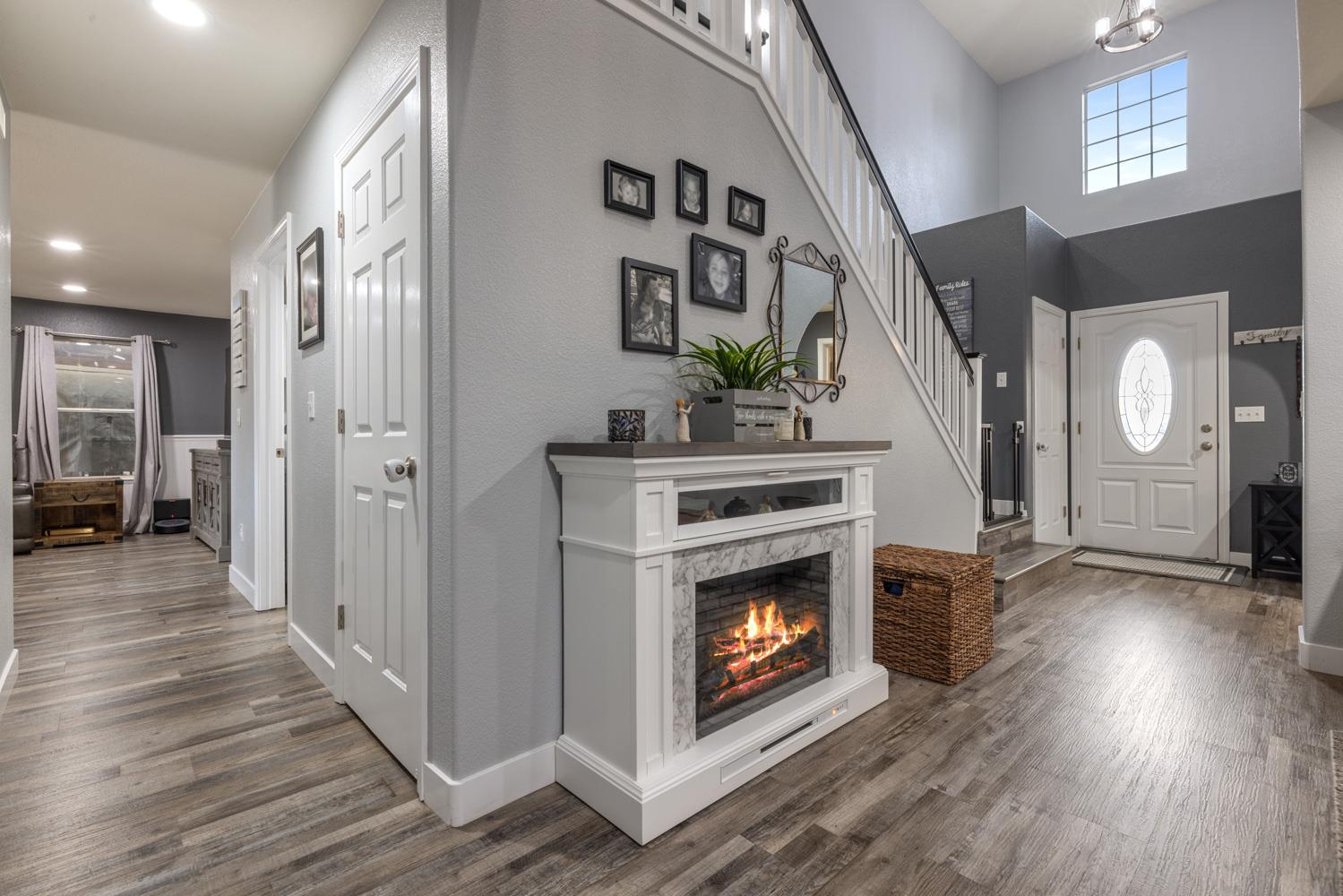 818 Travaille Way, Ripon, CA 95366