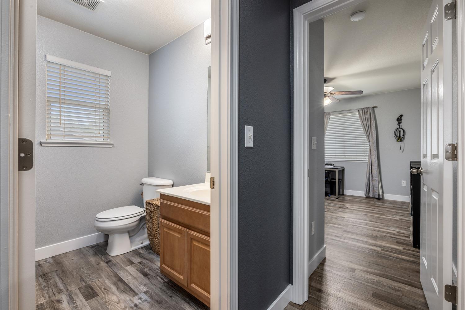 818 Travaille Way, Ripon, CA 95366