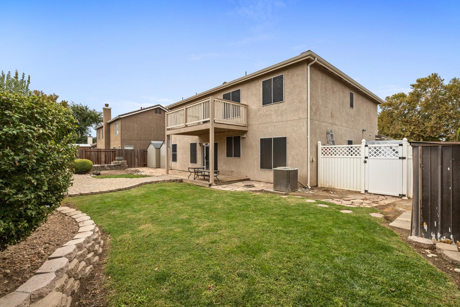 818 Travaille Way, Ripon, CA 95366