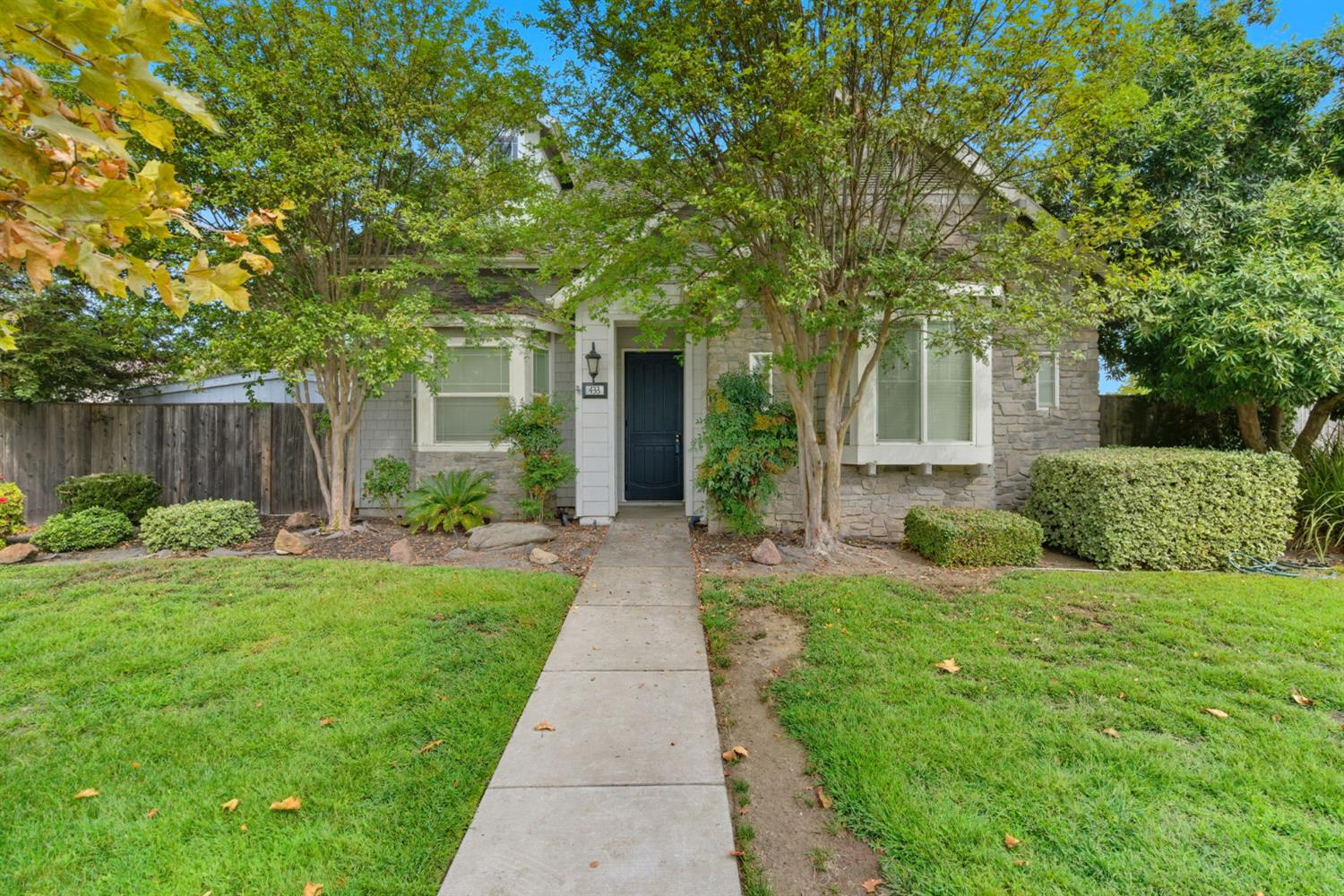 433 Travertine Dr, Ripon, CA 95366