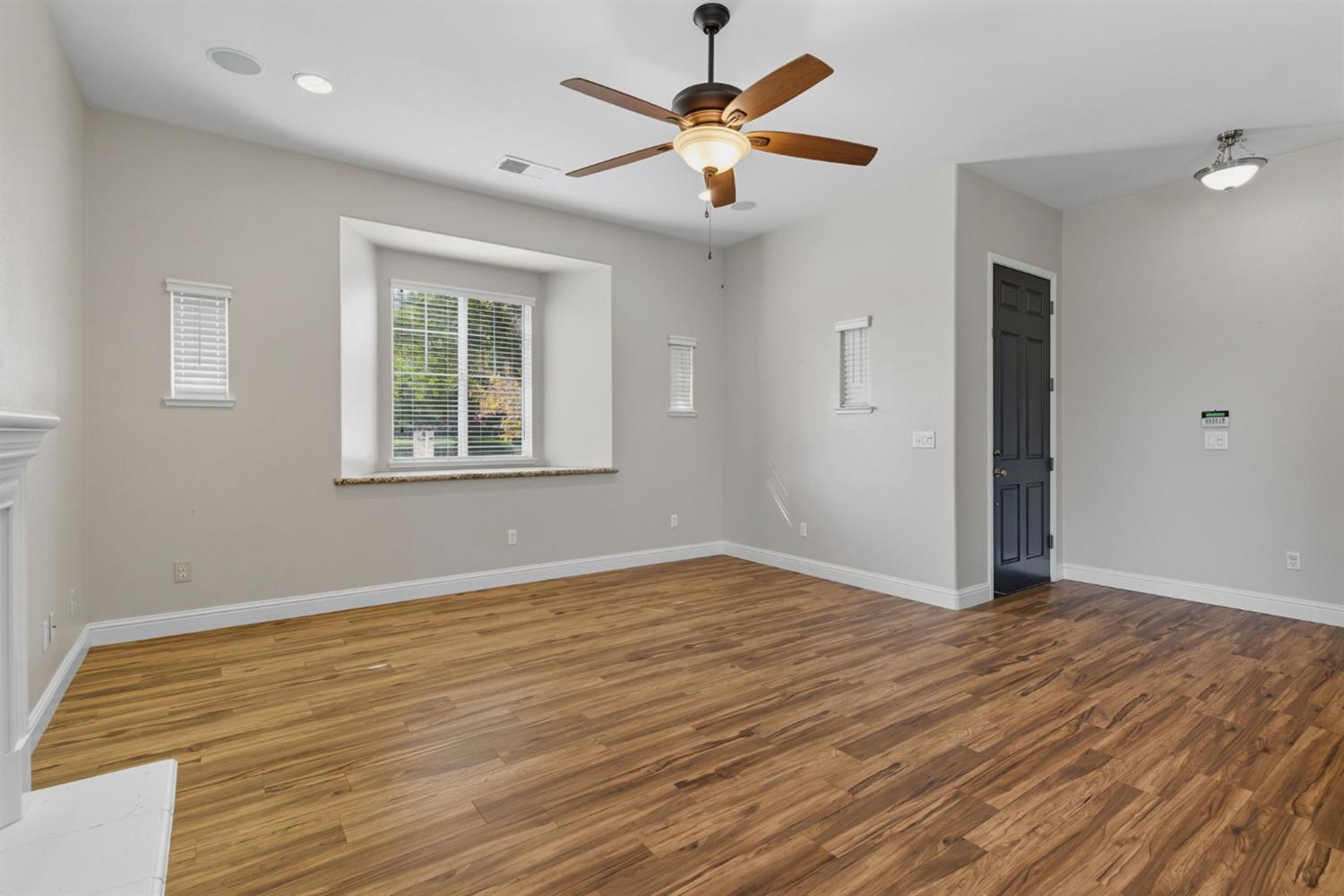 433 Travertine Dr, Ripon, CA 95366