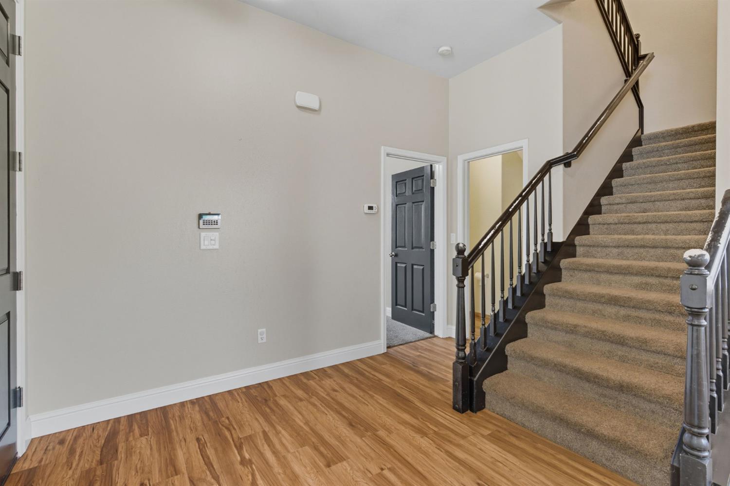 433 Travertine Dr, Ripon, CA 95366