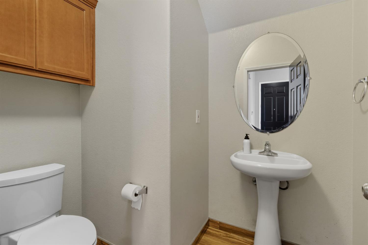 433 Travertine Dr, Ripon, CA 95366