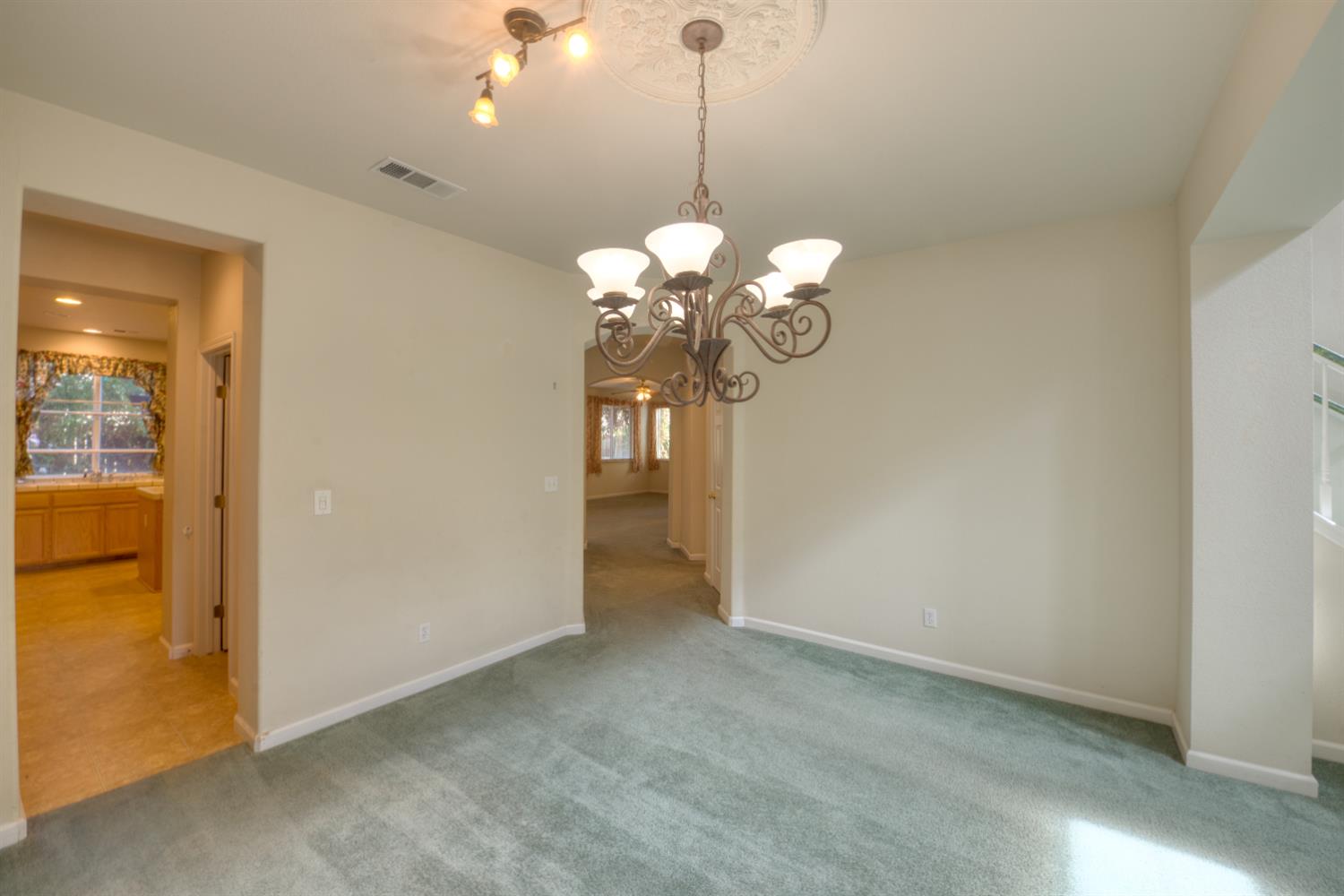 1407 Dylan Creek Dr, Patterson, CA 95363