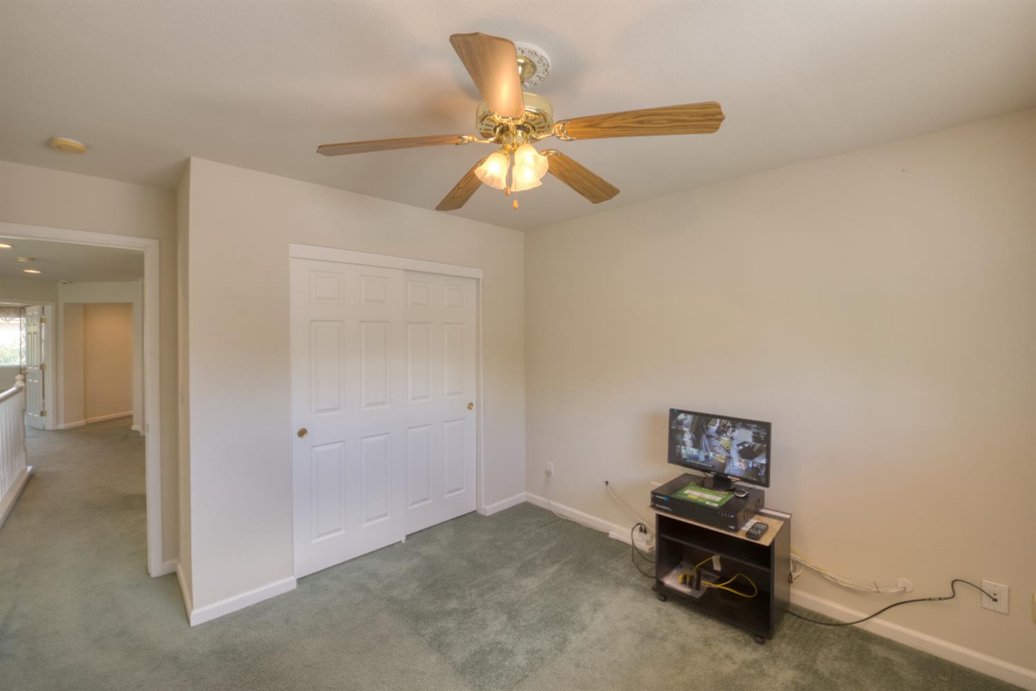 1407 Dylan Creek Dr, Patterson, CA 95363