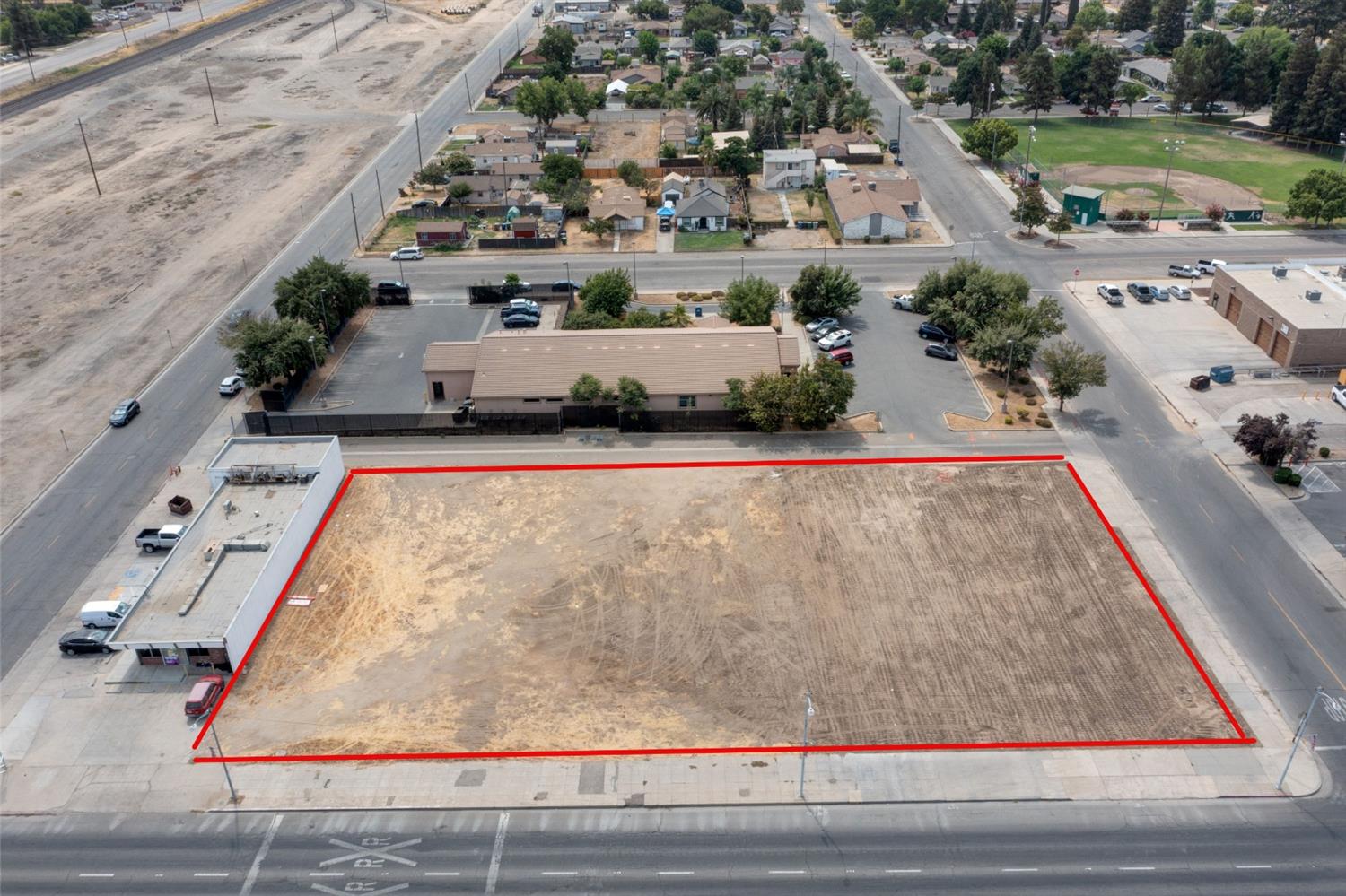 41 47 Robertson Blvd, Chowchilla, CA 93610