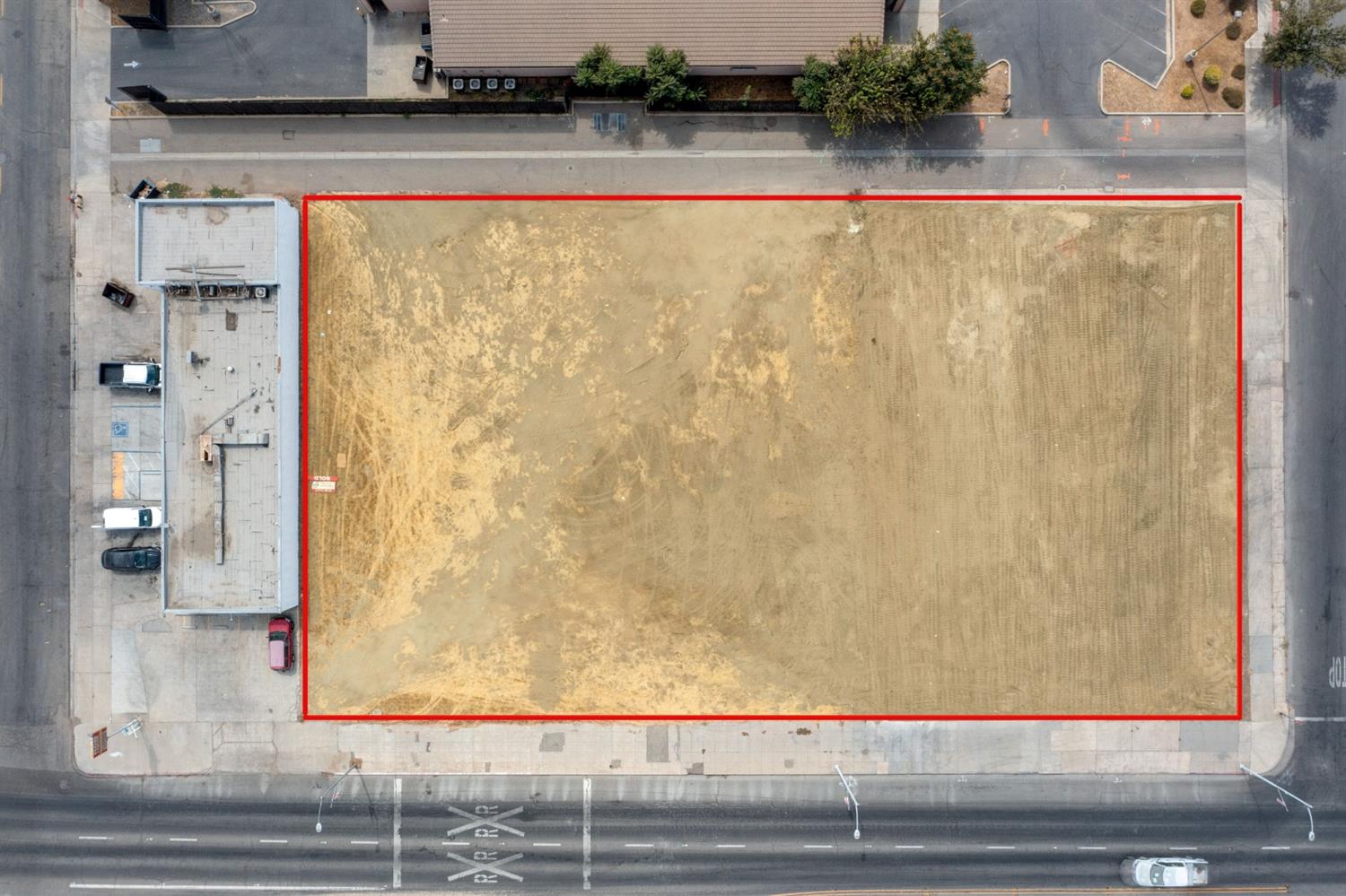 41 47 Robertson Blvd, Chowchilla, CA 93610