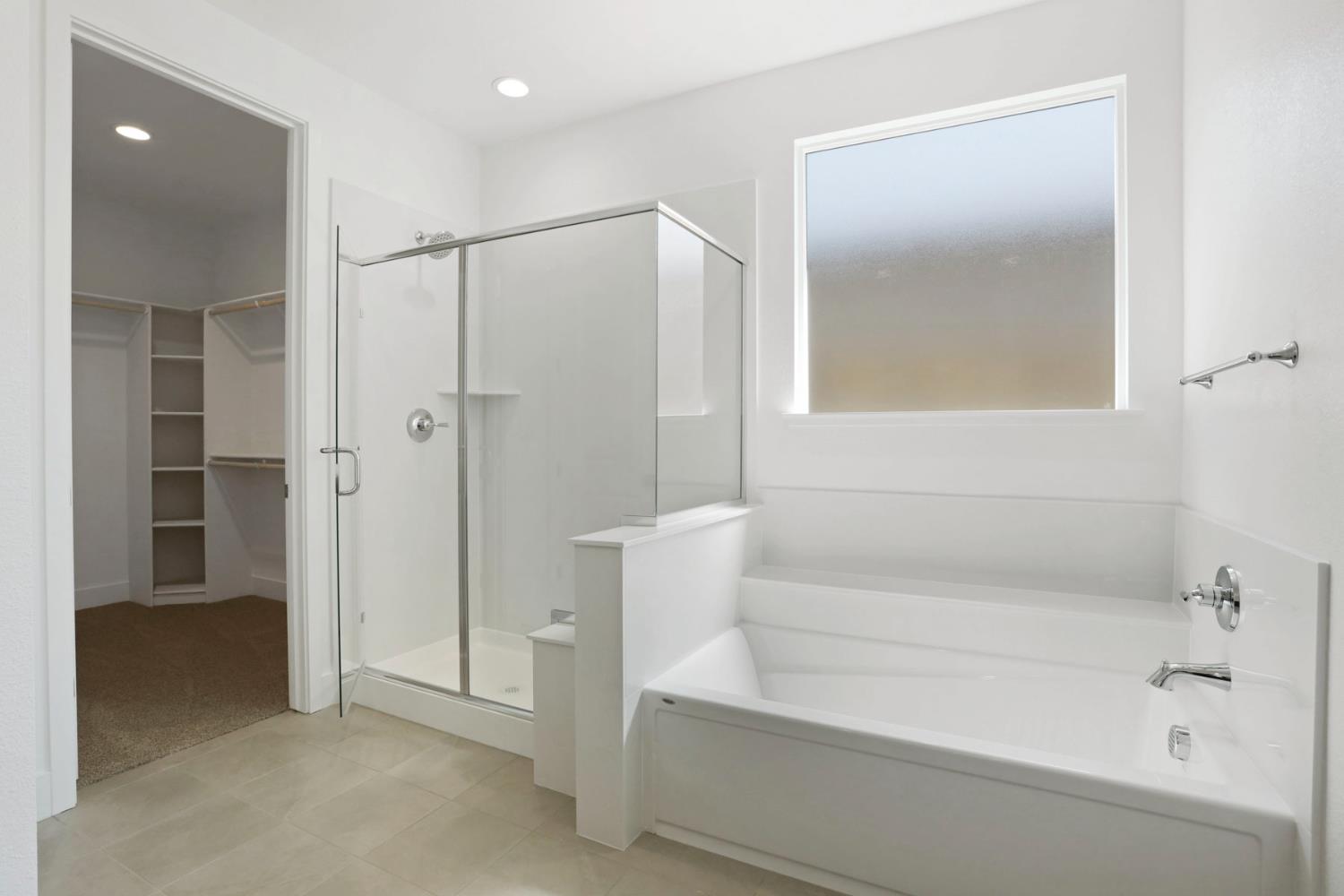 3266 Leo David St, Manteca, CA 95337