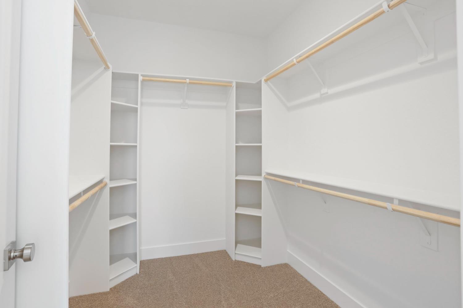 3266 Leo David St, Manteca, CA 95337