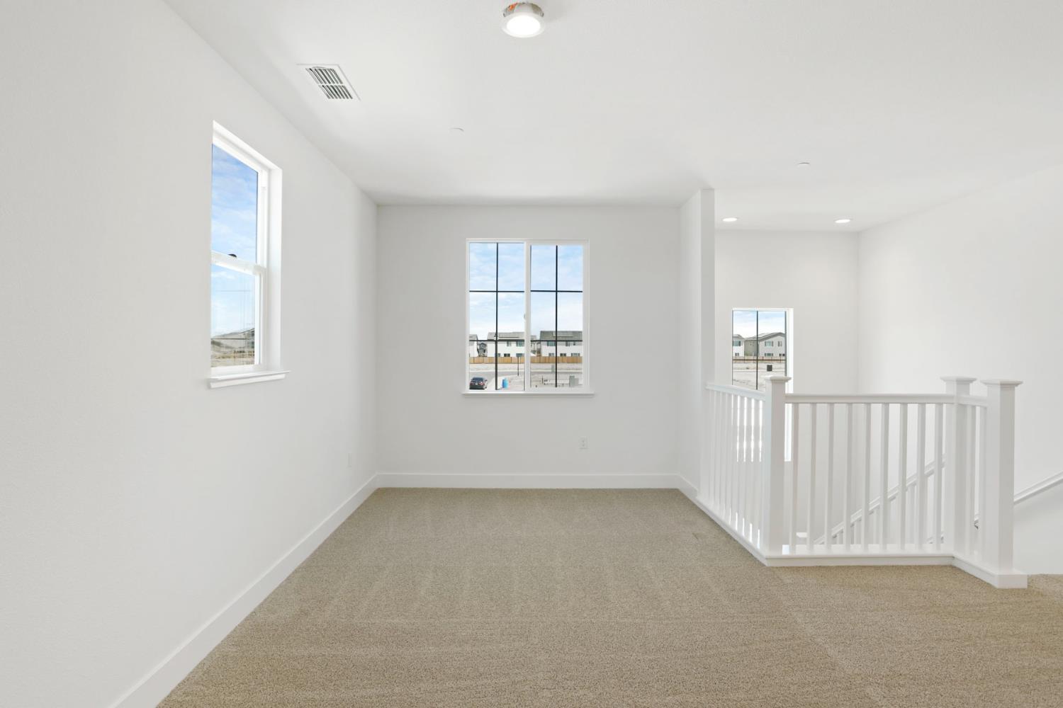 3266 Leo David St, Manteca, CA 95337