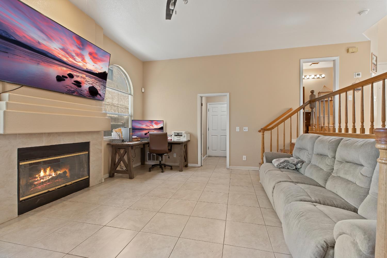 1837 Mark Mead Ln, Modesto, CA 95356