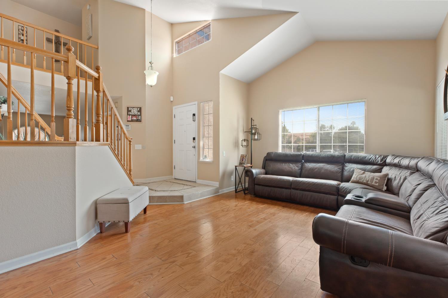 1837 Mark Mead Ln, Modesto, CA 95356