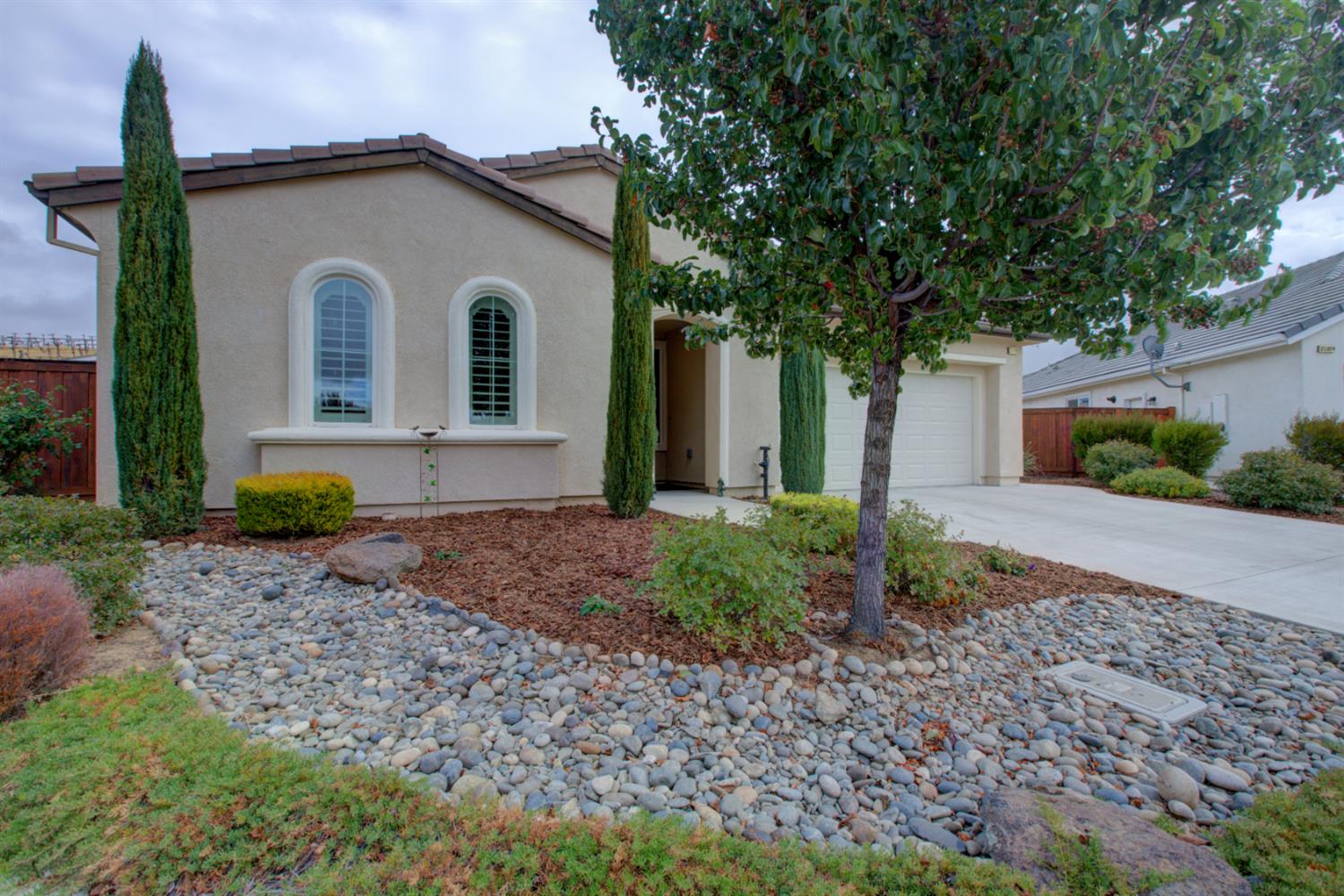 21100 Varietal Ct, Patterson, CA 95363