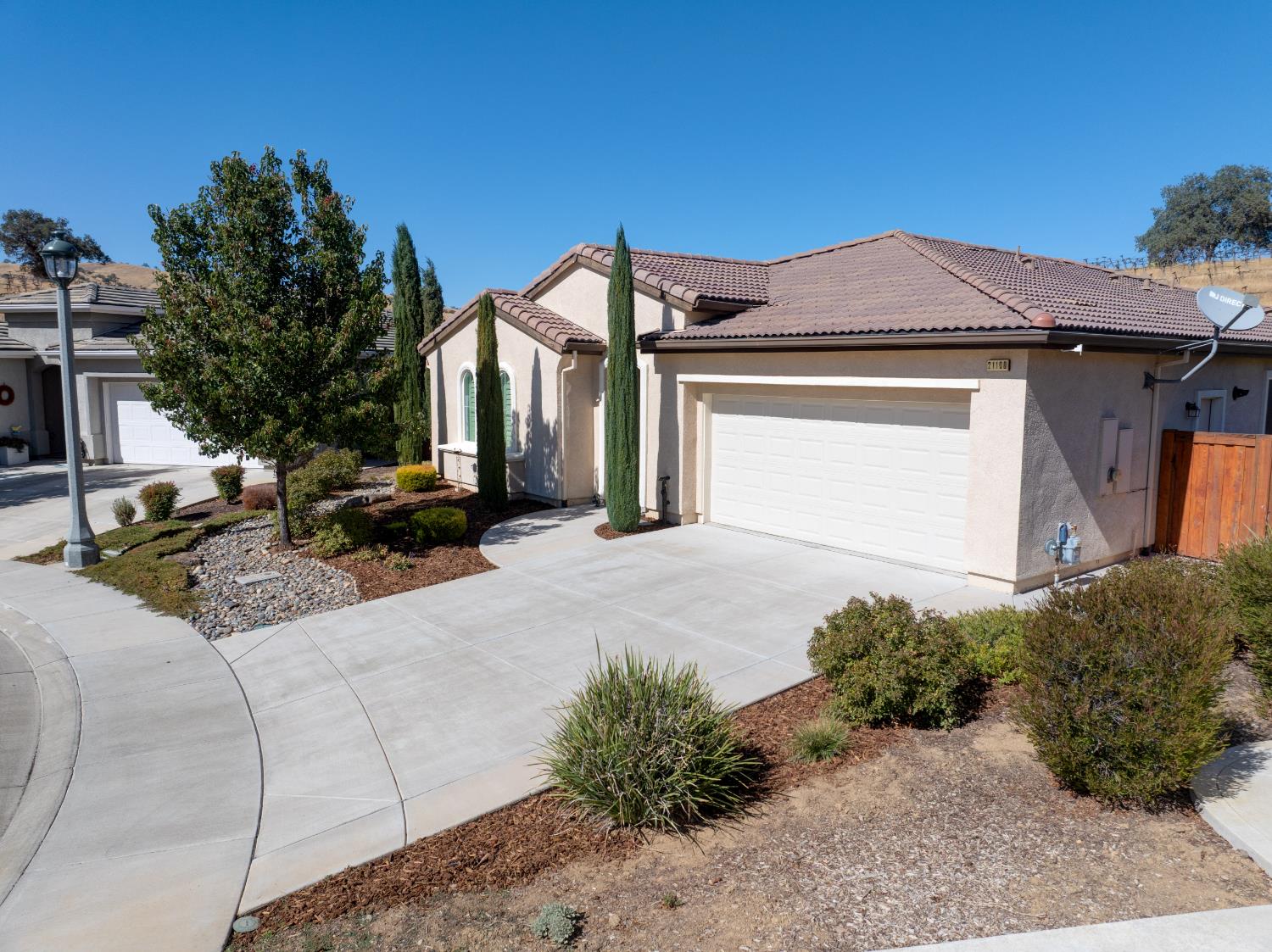 21100 Varietal Ct, Patterson, CA 95363