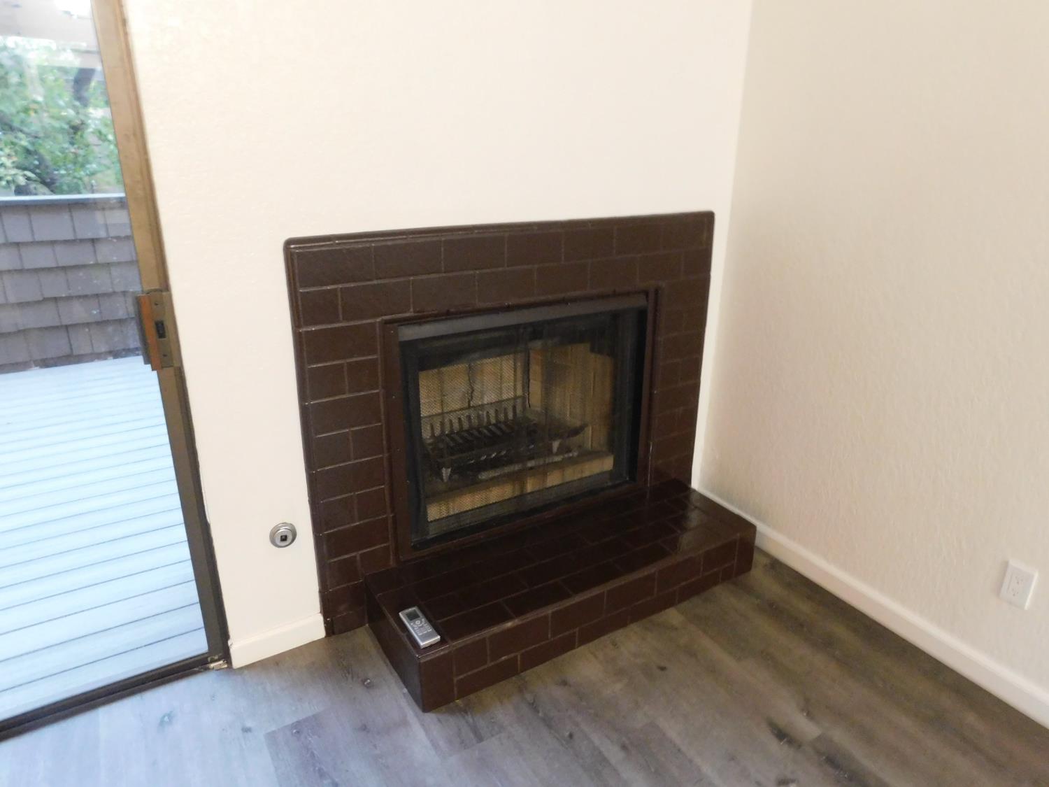 501 Rose Ave #9, Modesto, CA 95355