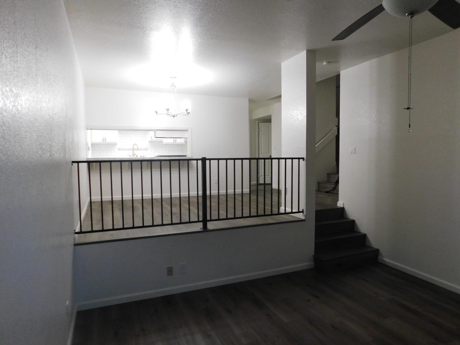 501 Rose Ave #9, Modesto, CA 95355