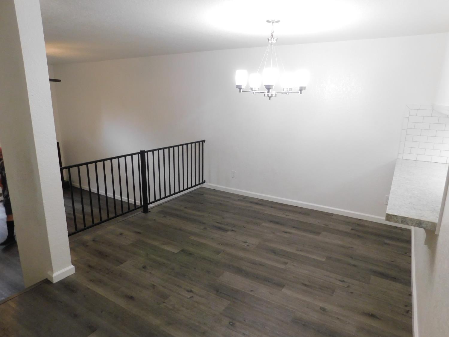 501 Rose Ave #9, Modesto, CA 95355