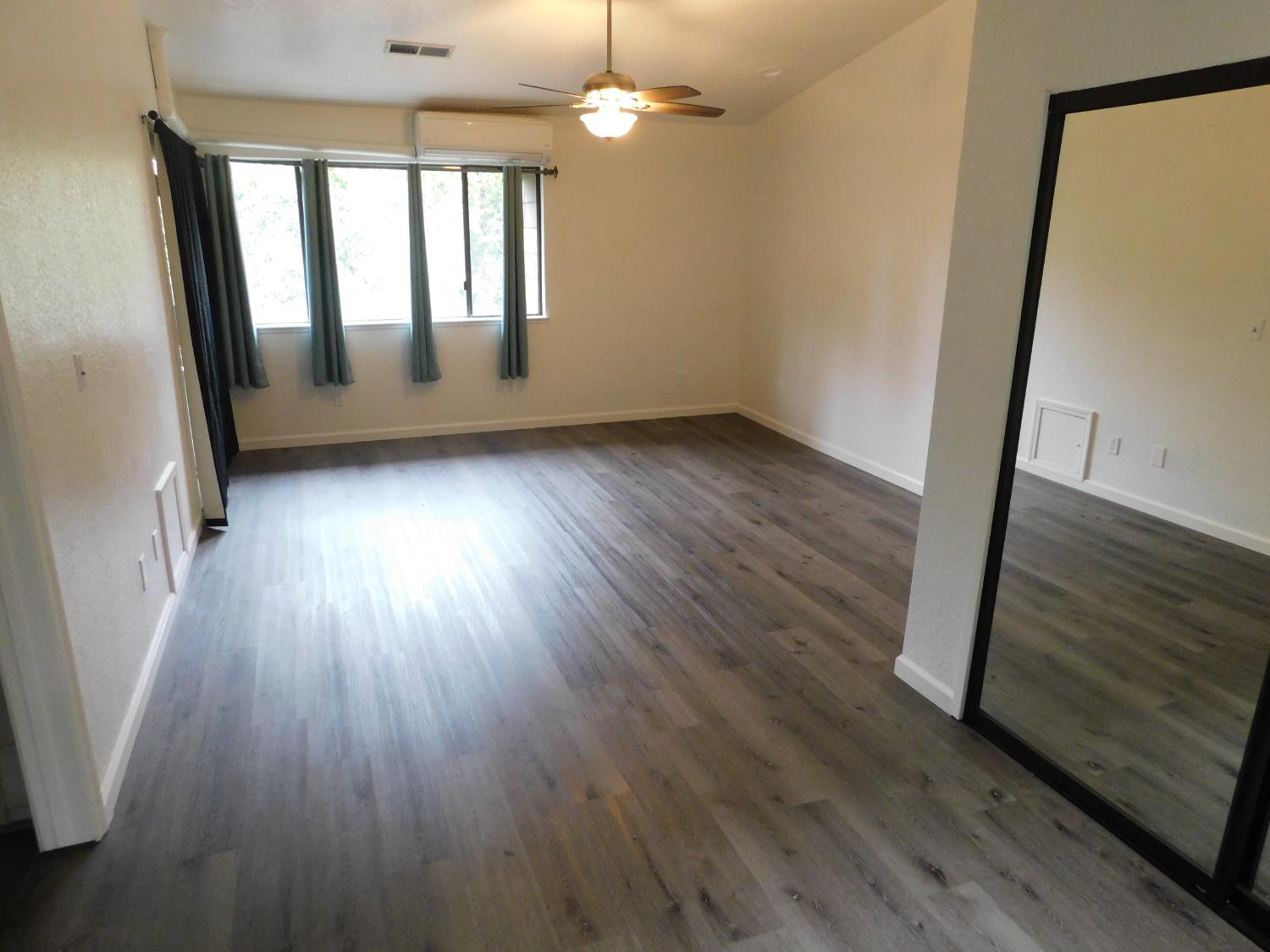 501 Rose Ave #9, Modesto, CA 95355