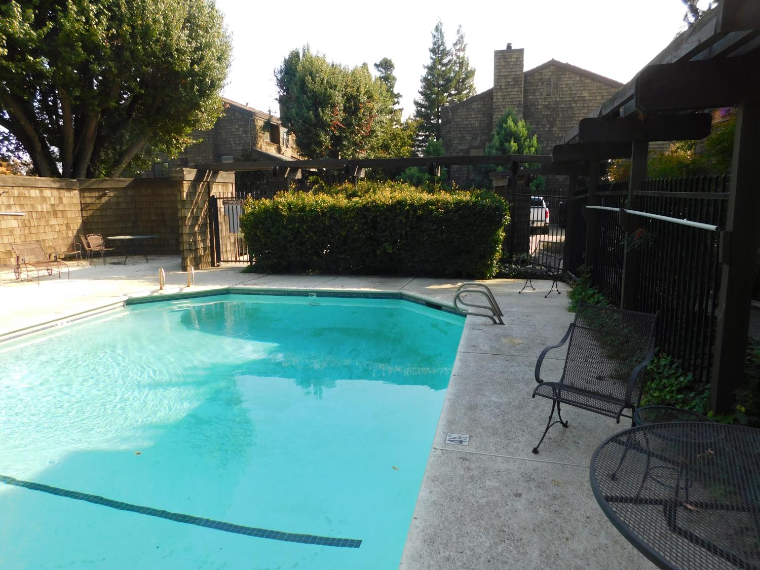 501 Rose Ave #9, Modesto, CA 95355