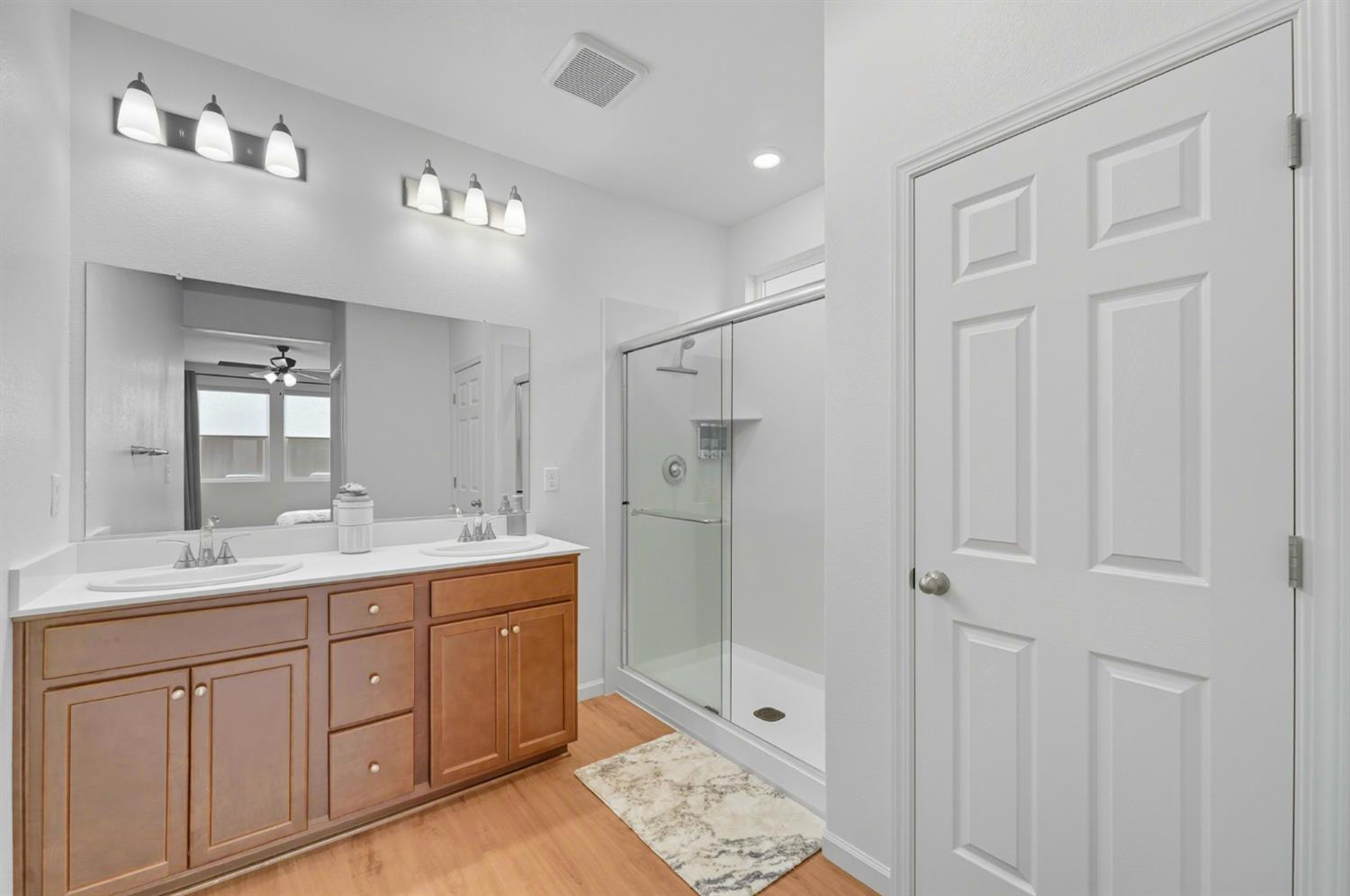 617 Mansfield Dr, Patterson, CA 95363