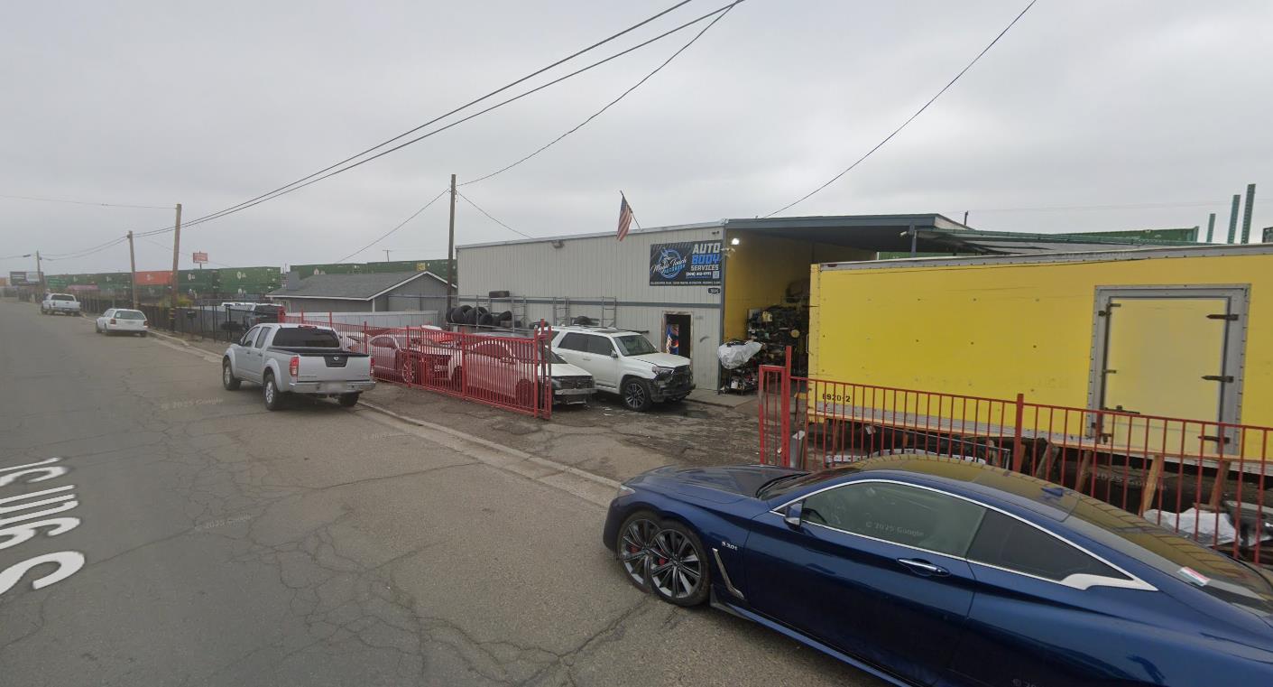 1095 S 9th St, Modesto, CA 95351