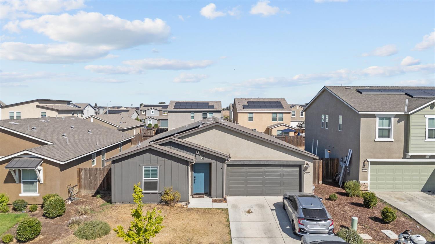 667 Suzanne Dr